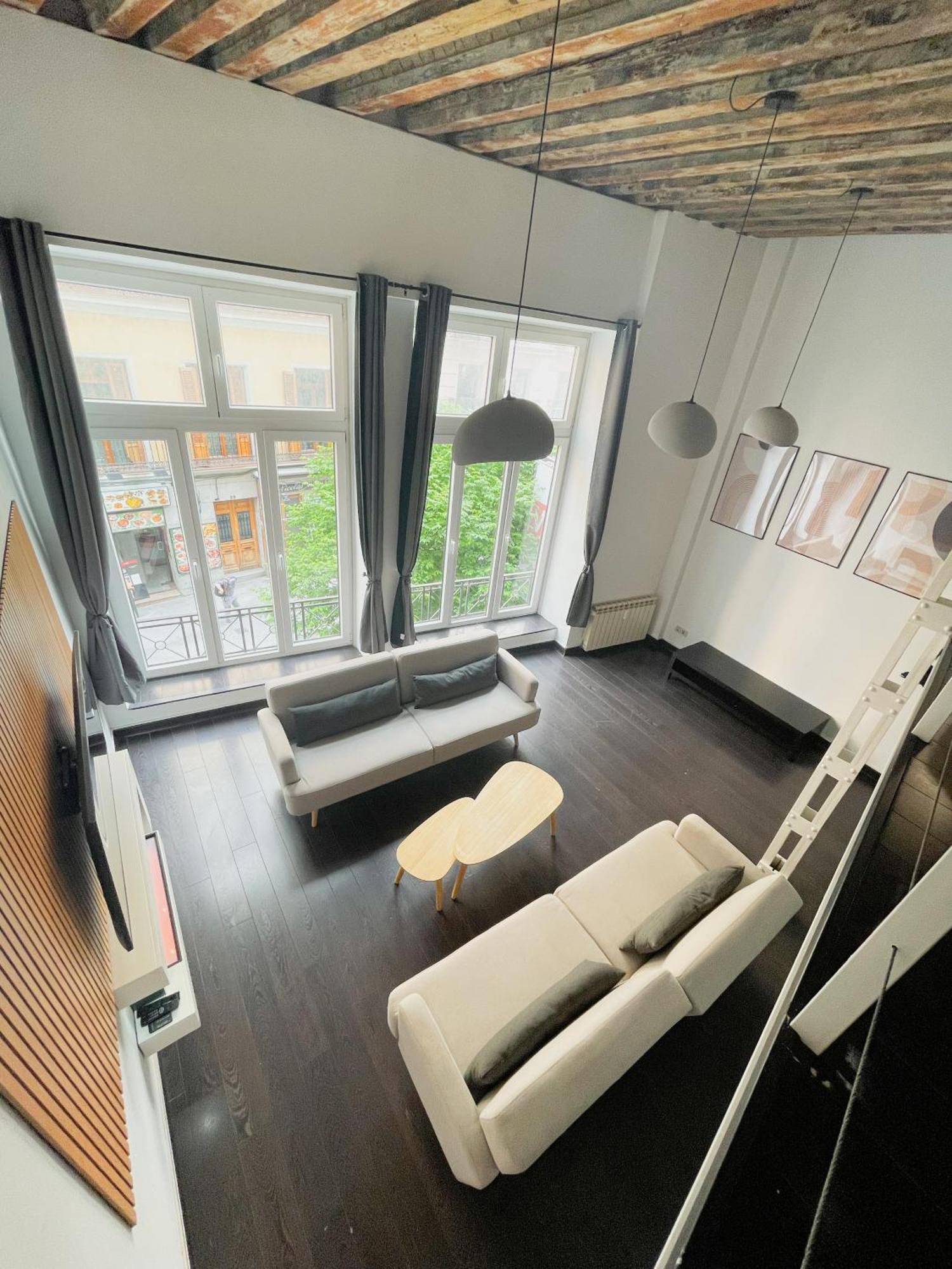 Carretas Duplex Exterior Derecha Lägenhet Madrid Exteriör bild